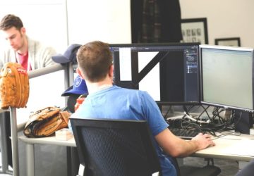 CEO Silicon Valley Bridge Bank Meminta Pelanggan untuk menyetor ulang dana Mereka